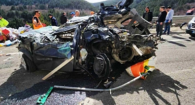 Oy kullanmak için yola çıkan Ordulu aileden 4 kişi trafik kazasında hayatını kaybetti