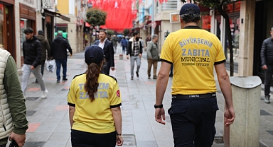 Turist zabıtası iş başında