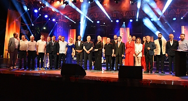 TRT Sanatçıları Şehir Konserleri Ordu'da coşkuyla gerçekleşti
