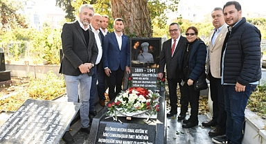 Atatürk'ün Başyaveri Üner'in kabri anıt mezar oldu