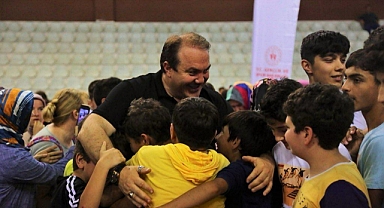 Dünya Şampiyonu Mustafa Genç, Gençlik ve Spor Bakanlığı’nda göreve başlıyor