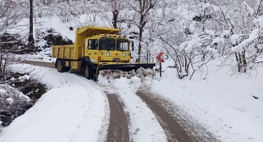 5 Bin 416 Km Yol Açıldı, 88 Hasta ve 62 Cenazeye Müdahale Edildi