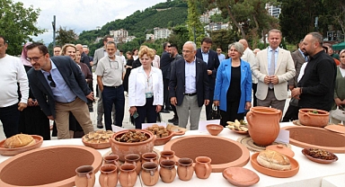 Gastro-Arkeoloji Paneli ! Geçmişin sofraları bugüne taşındı
