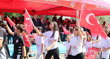 30 Ağustos Zafer Bayramı törenlerle kutlandı