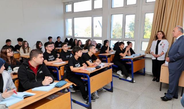Ordu Valisi Erol'dan Ordu Lisesi'ne ziyaret