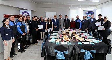 Altınordu’da ÇOGEP Kapsamında Aşçı Yardımcıları Yeteneklerini Sergiledi