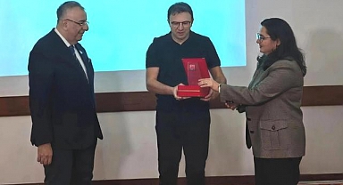 Ordu’da Diş Hekimlerine hizmet yılı plaketleri takdim edildi