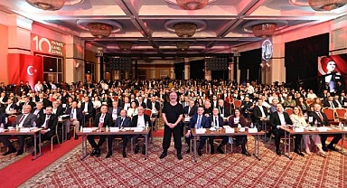 Private Label Zirvesi’nde 10. Yıl Coşkusu: Cem Yılmaz Sahne Aldı, Sektör Geleceği Konuştu