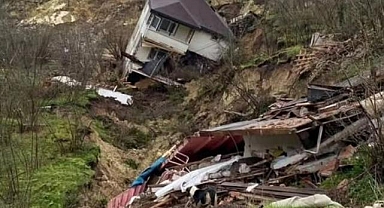 Fatsa'da heyelan: Evler zarar gördü